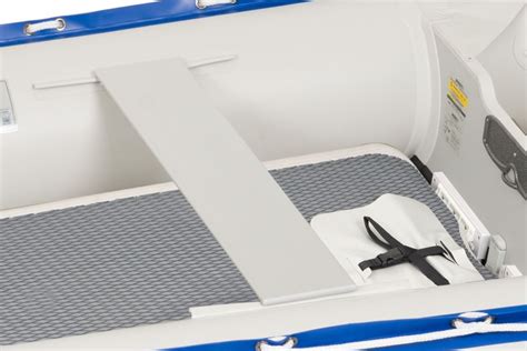 Aluminum Seat for Sport Runabouts - SeaEagle.com