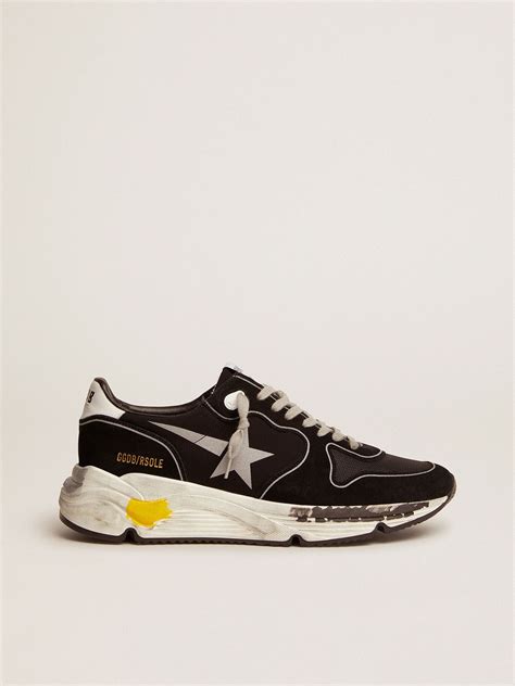 Sneakers Running Sole Nere Con Stella Argentata Golden Goose