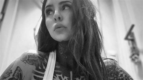 Cande Tinelli mostró su costado más hot en bikini Vengándome la mejor Infobae