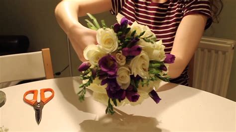 How To Make A Wedding Bouquet Youtube