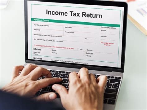 Itr Filing 2023 24 Last Date Belated Income Tax Return Rules Details बिलेटेड इनकम टैक्स रिटर्न