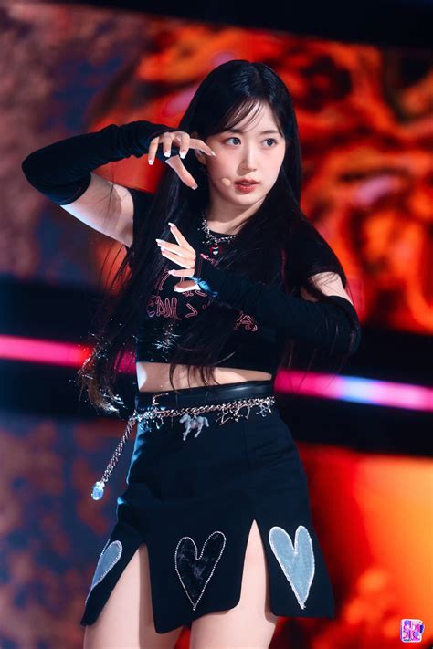 221002 Nmixx Haewon Dice At Inkigayo Kpopping
