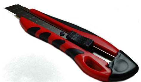 Retractable Heavy Duty Snap Off Knife With Soft Rubber Grip Strapping