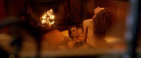 Nude Video Celebs Corinne Clery Nude Gianina Facio Sexy Vacanze Di Natale