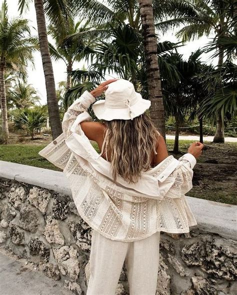 Ideas + Inspiration: How to Style the Perfect Summer Hat