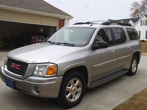 2005 GMC Envoy XL Overview CarGurus