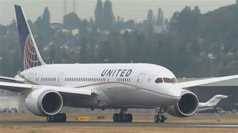 United Airline Pilots To Hold Informational Picket At Ohare Airport