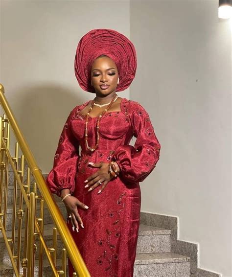 Elegant Bride In Red Wine Asooke Yorubaweddings Yoruba Bride Yoruba