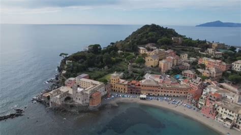 Sestri Levante Accesso A Pagamento Alla Baia Del Silenzio Candia