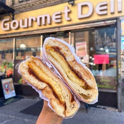 14 Spots for Vegan Bagels in NYC