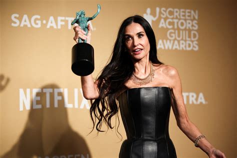 Cuộc đua gay cấn của dàn diễn viên chính xuất sắc nhất Oscar 2025 Văn