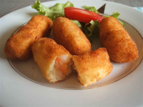 Shrimp Croquettes Food From Portugal Recipe Food Recipes Croquettes