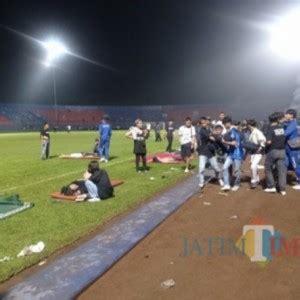 Tewaskan Jiwa Tragedi Arema Vs Persebaya Jadi Urutan Sejarah