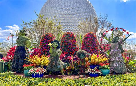 PHOTOS See The New Encanto Topiaries Now In EPCOT MickeyBlog