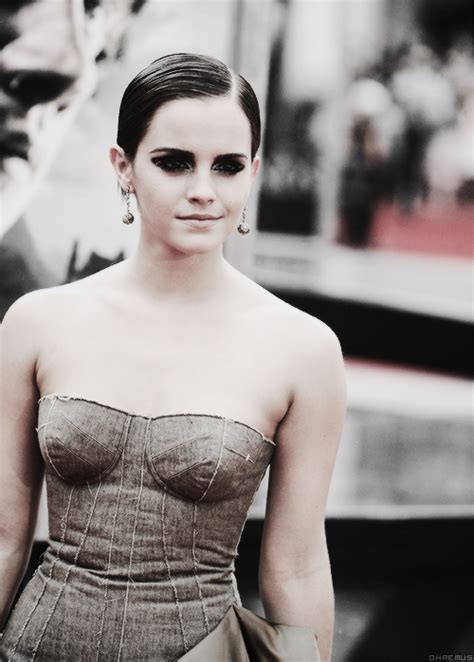 Emma Watson Emma Watson Outfits Strapless Dress Formal Emma Watson