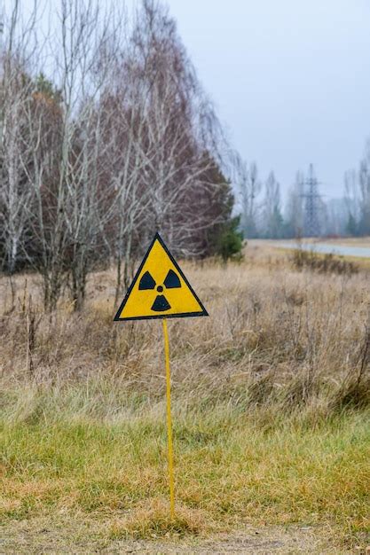 Signe De Rayonnement La Zone D Exclusion De Tchernobyl Ukraine