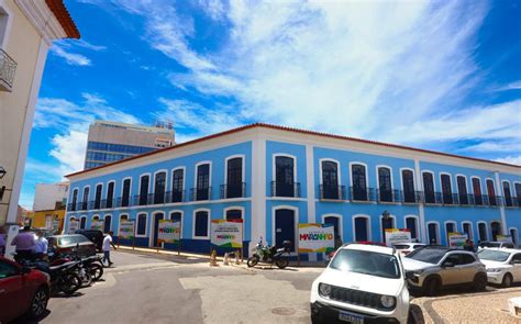 Uema Uema Inaugura Centro Caixeiral Pr Dio Que Ir Abrigar Cursos Do