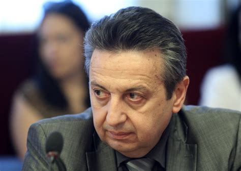 Подуправителят на БНБ можеше да почака малко с оставката, коментира Горанов