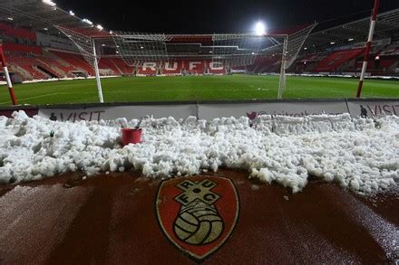 COUNT Rotherham United V Derby County EFL Sky Bet Championship