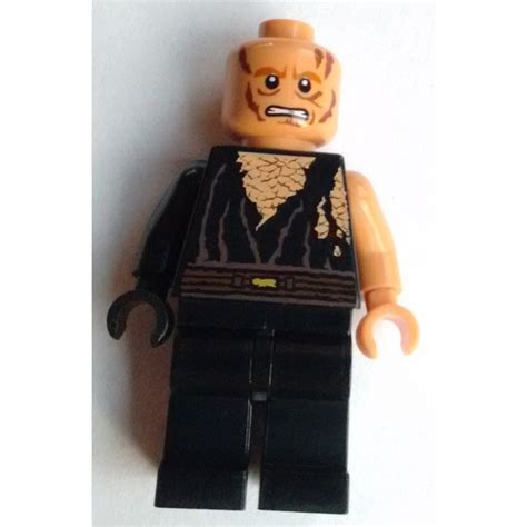 LEGO Anakin Skywalker (Battle Damaged) mit Darth Vader Helm Minifigur ...