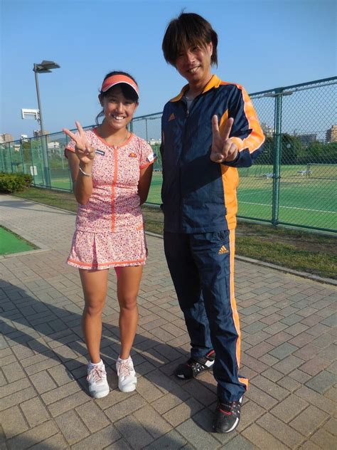 肩乗り猫リク ＆izumi On Twitter 加藤未唯選手、ボールガールに返球ボールが直撃で失格！ テニス 全仏オープン🎾 動画でも見