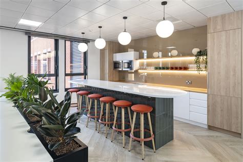 Apex Forbury Road, Reading - Office property in Reading - Vail Williams