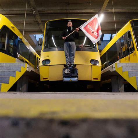 Urabstimmung über unbefristete Streiks im BW Nahverkehr beginnt SWR