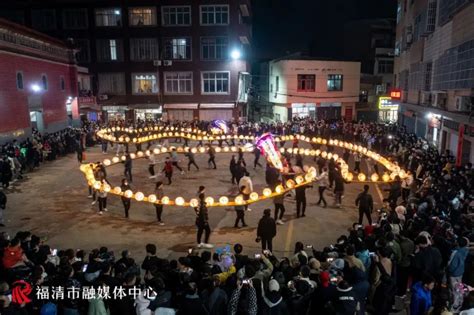 热闹！福清三山镇百米板凳龙“舞”起来了~福州要闻新闻频道福州新闻网