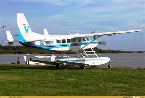 AviationCorner Net Aircraft Photography Cessna 208 Caravan Floats