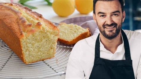 Cyril Lignac nous dévoile le secret de son gâteau moelleux au citron