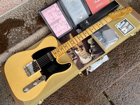 Fender Custom Shop Limited Edition 1952 Telecaster Journeyman Relic Aged Nocaster Blonde