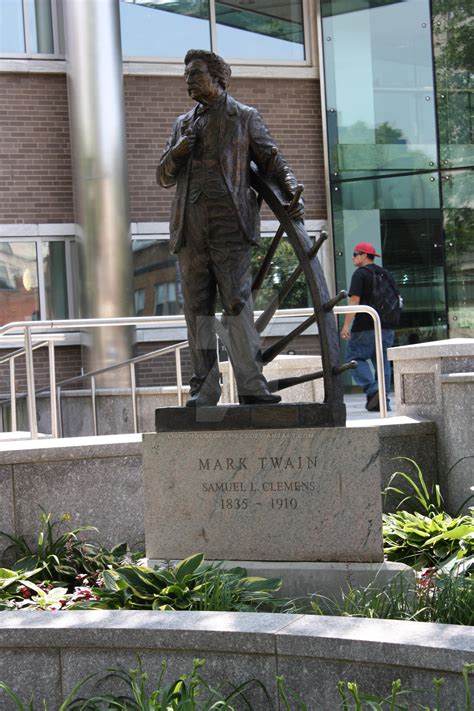 Mark Twain Statue By Lighthousegraphics On Deviantart