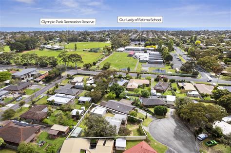 8 Jelbart Court Rosebud Vic 3939 Domain