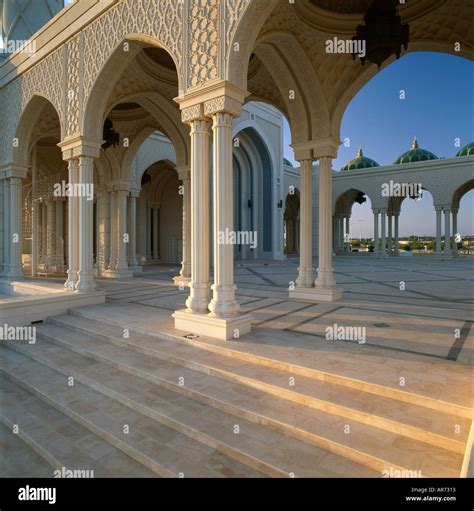 Al Zulfa Mosque Seeb Muscat Sultanate Of Oman Columns And Arches