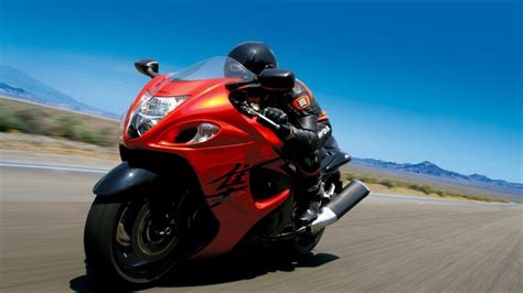 2013 Suzuki Hayabusa GSX1300R - Gallery | Top Speed