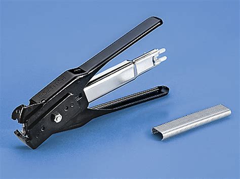 Hog Ring Plier Staples - 2500