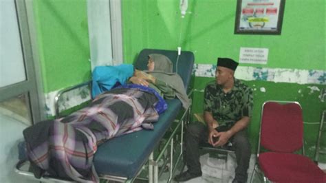 Foto Selain Tamu Undangan Pengantin Wanita Ikut Dilarikan Ke Puskesmas