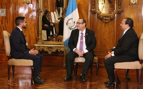 Embajador En Guatemala Presenta Cartas Credenciales Radio La Primerisima