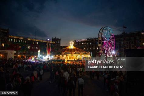 Christmas In Mexico City Photos And Premium High Res Pictures Getty