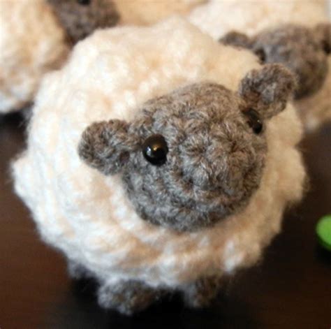 Crochet Pattern: Amigurumi Sheep Little Sheepy Who by Yarnington