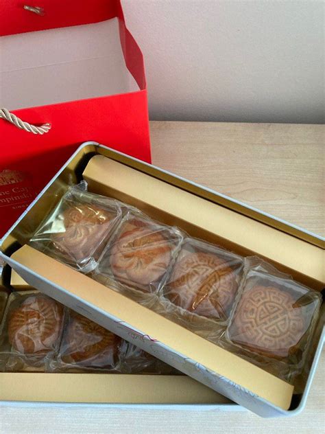 Capitol Kempinski Mooncakes Food Drinks Gift Baskets Hampers On