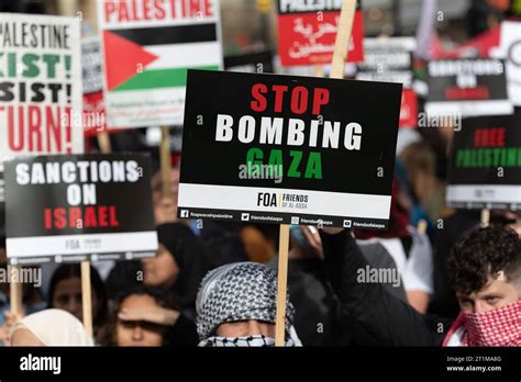 London Uk 14 October 2023 Thousands Of Palestine Supporters March