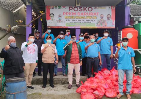 Ketua Fraksi Pkb Dprd Kabupaten Tangerang Salurkan Paket Sembako