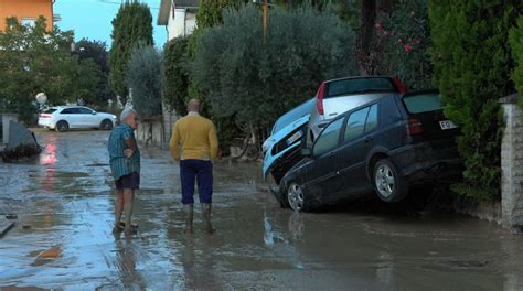 Alluvione Nelle Marche Recuperata L 11esima Vittima Continuano Le