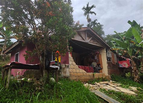 Empat Orang Meninggal Dunia Akibat Gempa M Di Jayapura