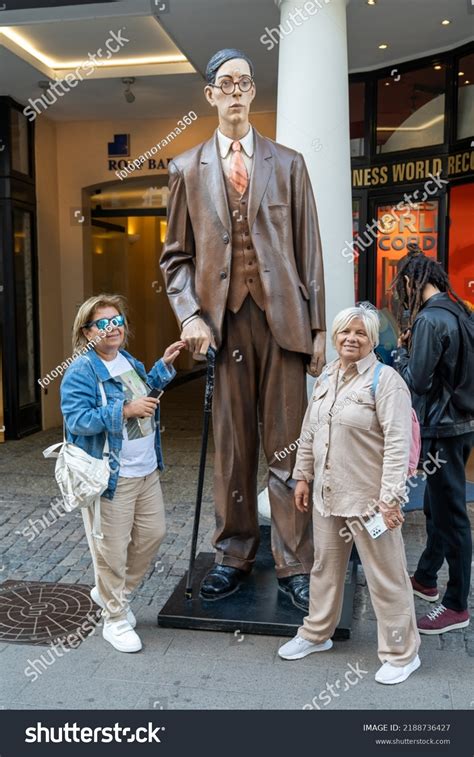 Robert Wadlow