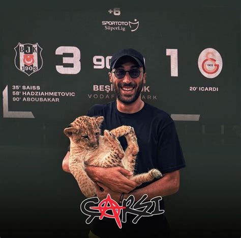 Cenk Tosun Futbol Resimleri Siyah N G C Komik Anlar