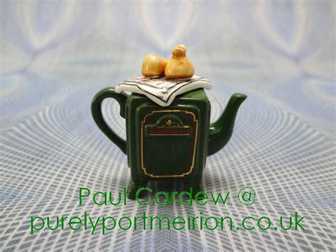 Paul Cardew Design Tiny Teapot Mini Safe Mn