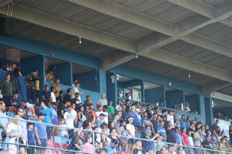 Barra x Figueirense onde assistir escalações e horário do jogo pela