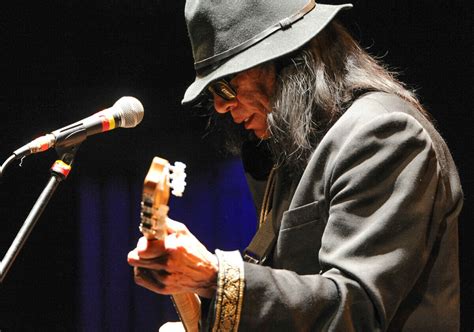 Sixto Rodriguez, singer and songwriter, dies at 81 | amNewYork